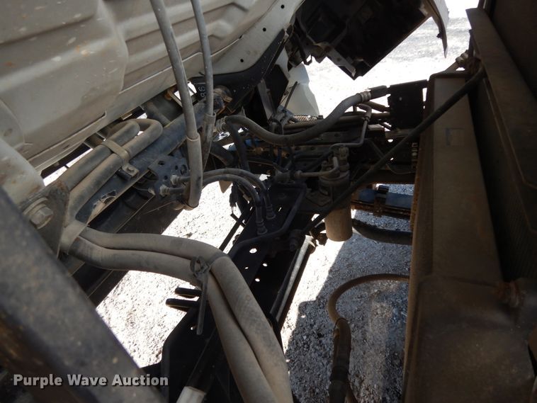 image for item DM2809 2007 GMC W4500  flatbed truck