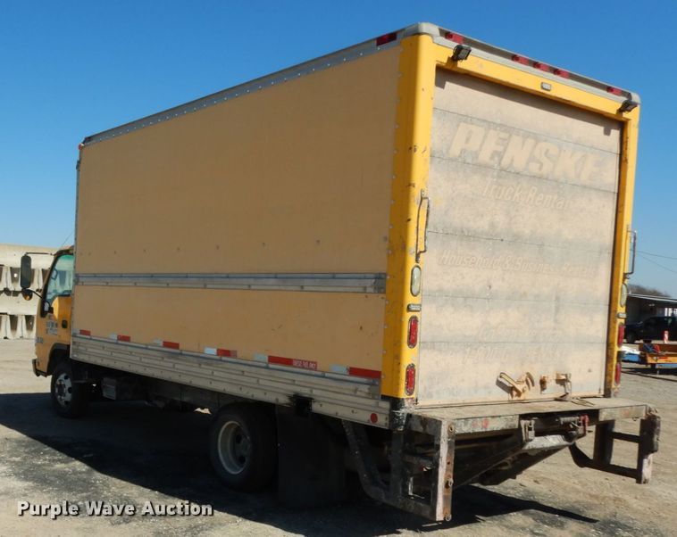 image for item DM2812 2007 GMC W4500  box truck