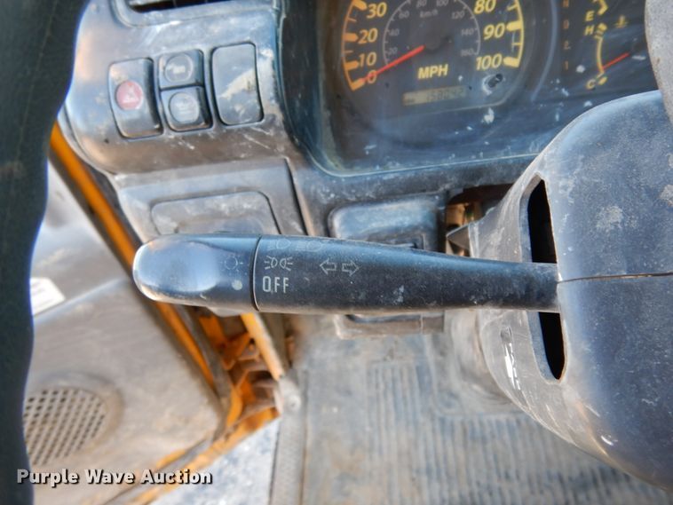 image for item DM2812 2007 GMC W4500  box truck