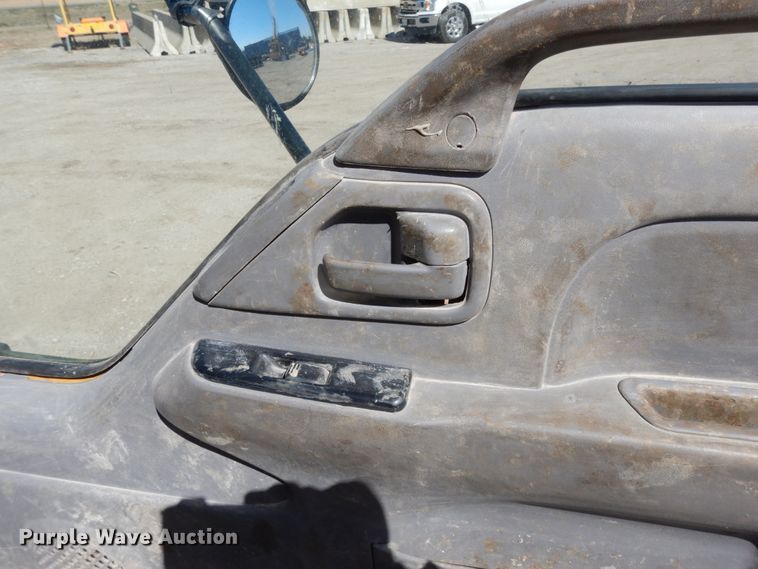 image for item DM2812 2007 GMC W4500  box truck