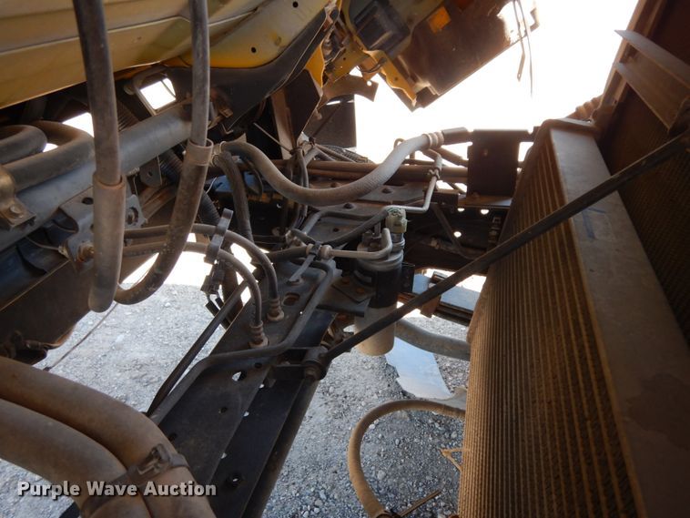 image for item DM2812 2007 GMC W4500  box truck