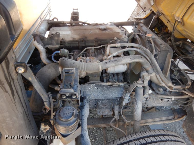 image for item DM2812 2007 GMC W4500  box truck