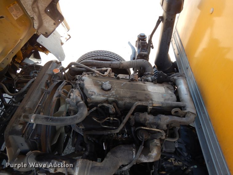 image for item DM2812 2007 GMC W4500  box truck