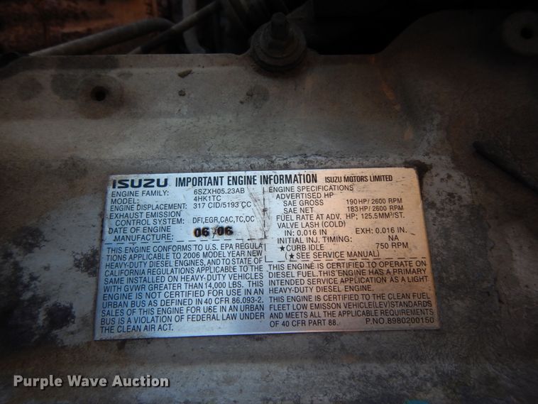 image for item DM2812 2007 GMC W4500  box truck