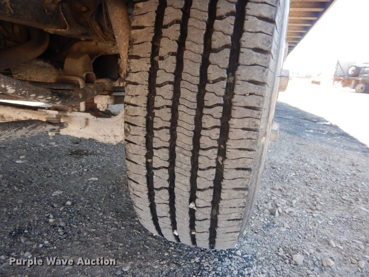 image for item DM2812 2007 GMC W4500  box truck