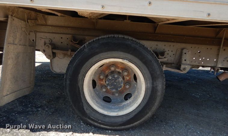 image for item DM2812 2007 GMC W4500  box truck