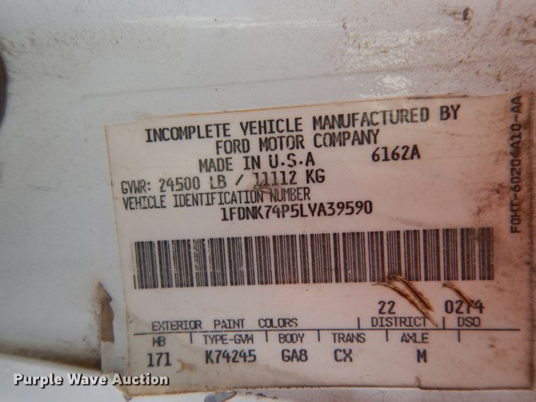 image for item DM2816 1990 Ford F700  dump truck