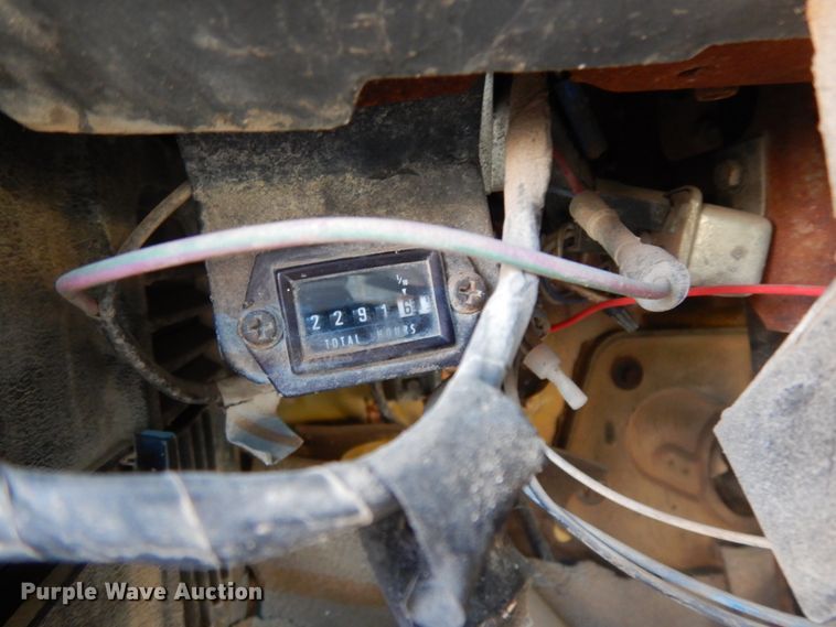 image for item DM2816 1990 Ford F700  dump truck