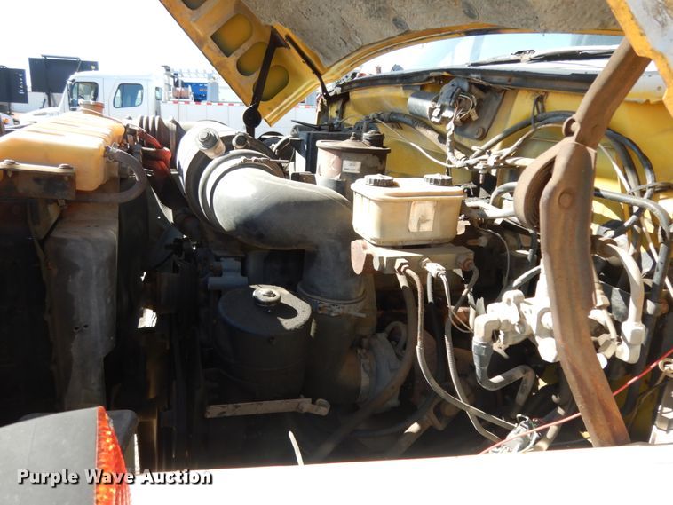 image for item DM2816 1990 Ford F700  dump truck