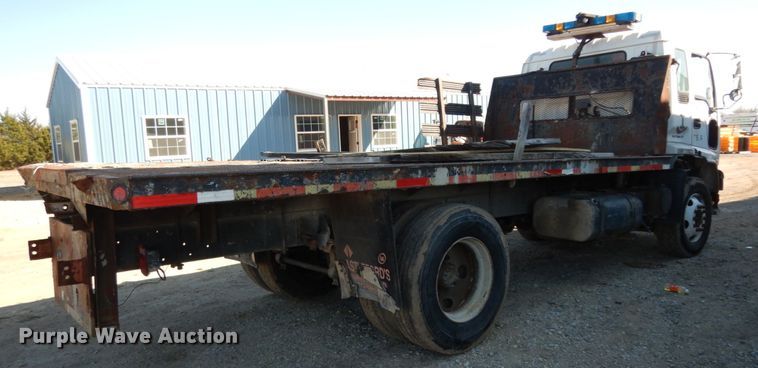 image for item DM2821 1999 Isuzu FTR  flatbed truck