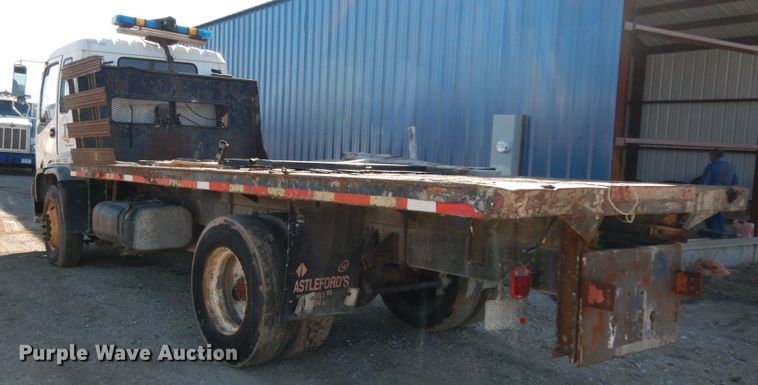 image for item DM2821 1999 Isuzu FTR  flatbed truck