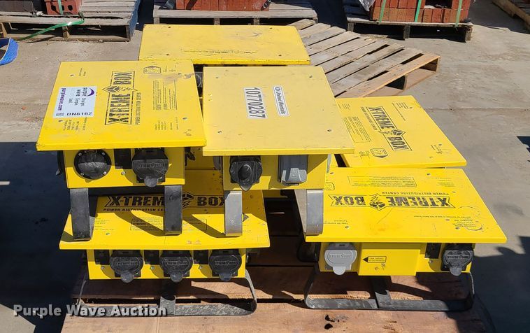 image for item DN6162 (7) X-treme box power distribution units