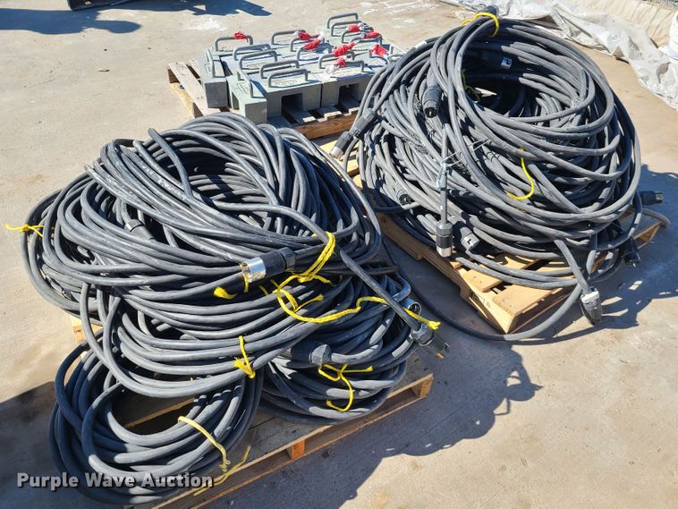 image for item DN6162 (7) X-treme box power distribution units