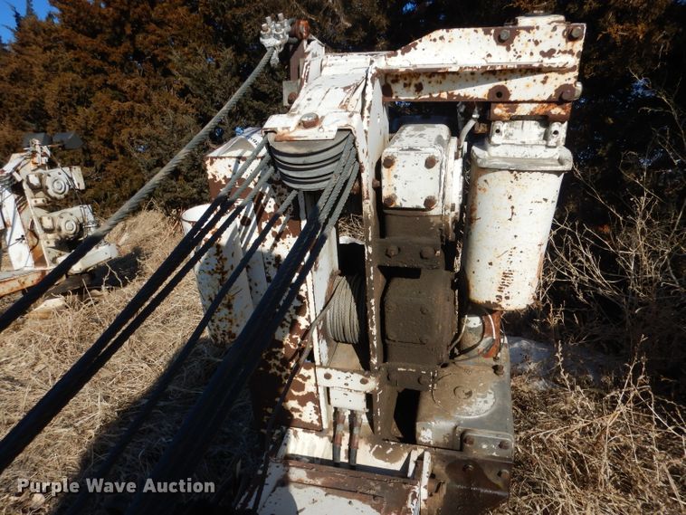 image for item FA9332 Auto Crane 6006 crane