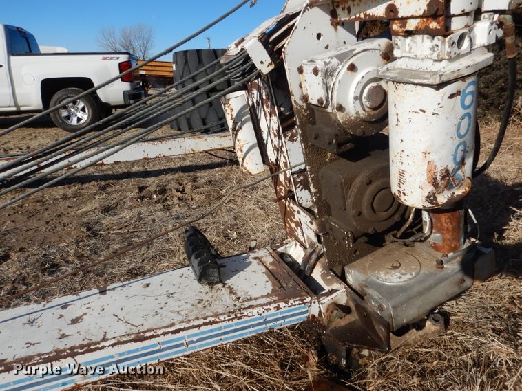 image for item FA9332 Auto Crane 6006 crane