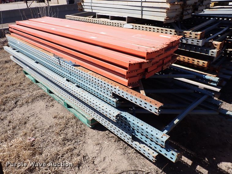 Pallet racking in Wichita, KS | Item GR9555 sold | Purple Wave