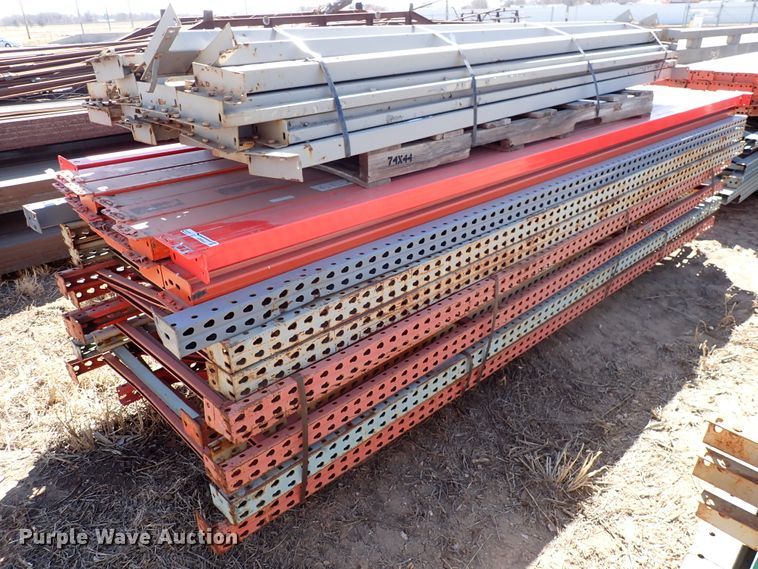 Pallet racking in Wichita, KS | Item GR9557 sold | Purple Wave