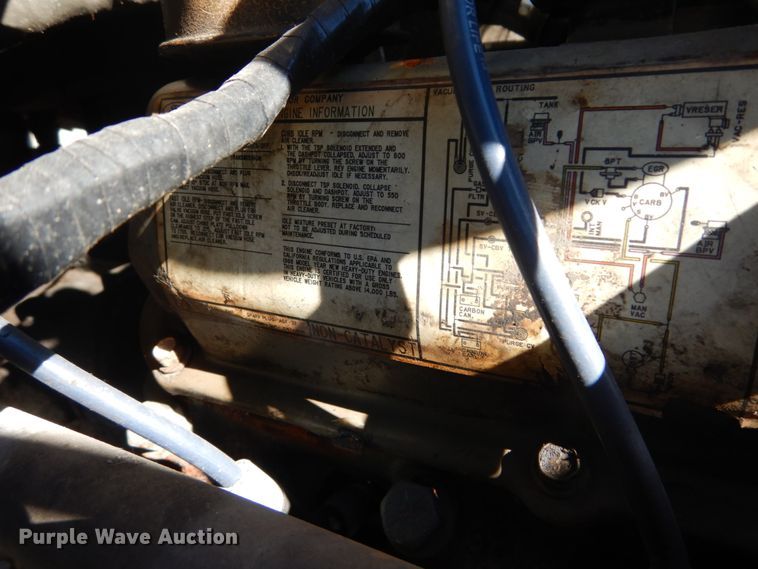 image for item GT9574 1988 Ford F800 dump truck