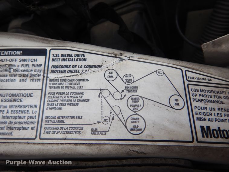 image for item GT9576 2002 Ford F450 Super Duty  Crew Cab flatbed truck