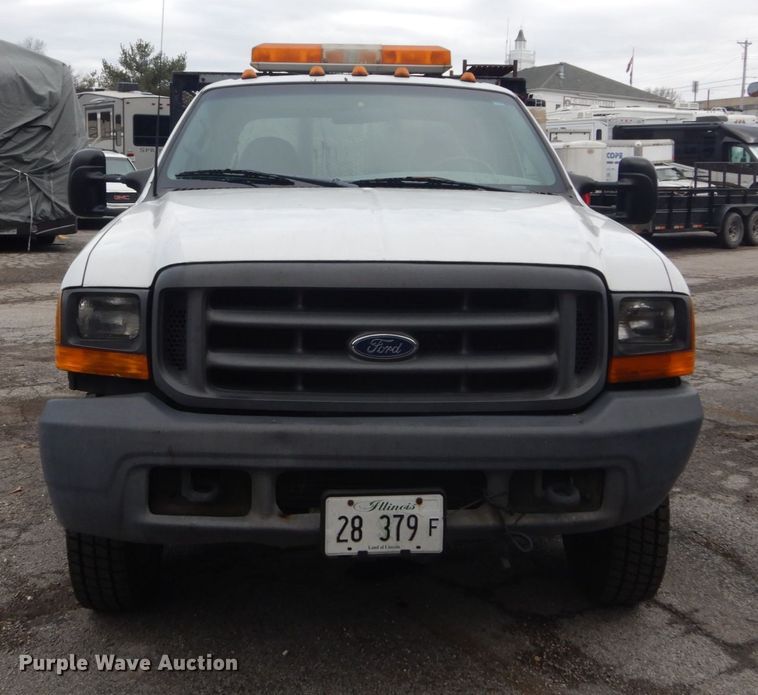 image for item GT9577 1999 Ford F550 Super Duty  Crew Cab flatbed pickup truck