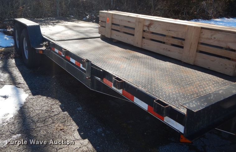 image for item GT9580 2007 Kaufman  tilt deck equipment trailer