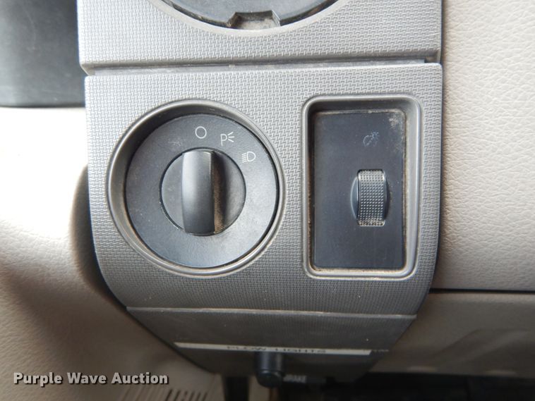 image for item GT9586 2008 Ford F550 Super Duty XL  dump truck