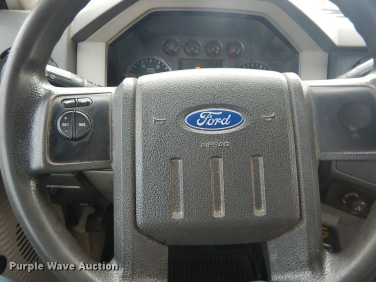 image for item GT9586 2008 Ford F550 Super Duty XL  dump truck