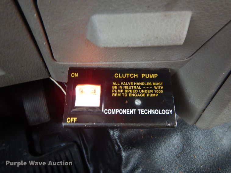 image for item GT9586 2008 Ford F550 Super Duty XL  dump truck