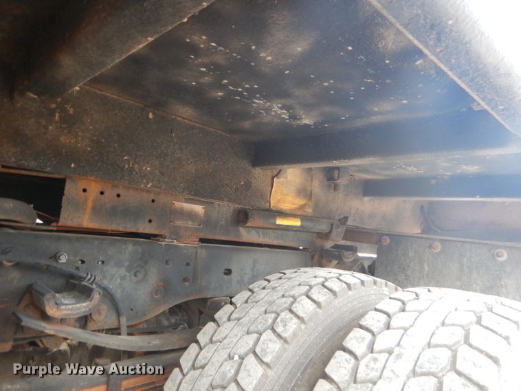 image for item GT9586 2008 Ford F550 Super Duty XL  dump truck