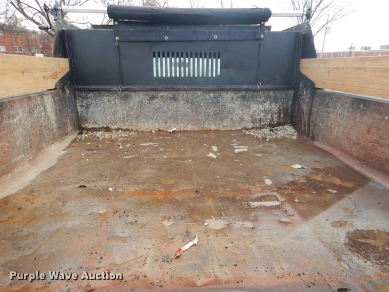 image for item GT9586 2008 Ford F550 Super Duty XL  dump truck