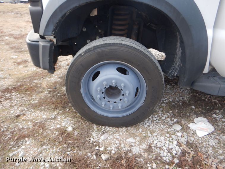 image for item GT9586 2008 Ford F550 Super Duty XL  dump truck