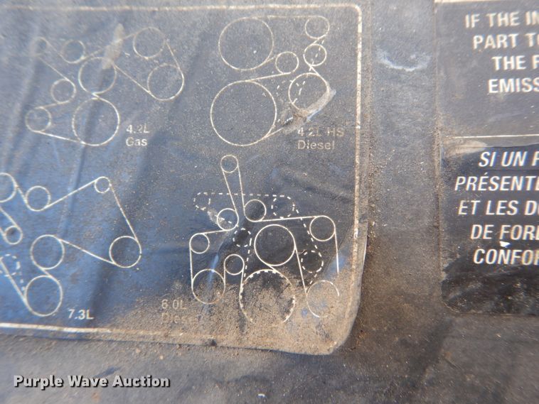 image for item GT9596 2005 Ford F550 Super Duty XL  SuperCrew flatbed truck