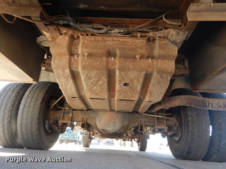 image for item GT9597 2003 Ford F550 Super Duty XL  utility / service truck