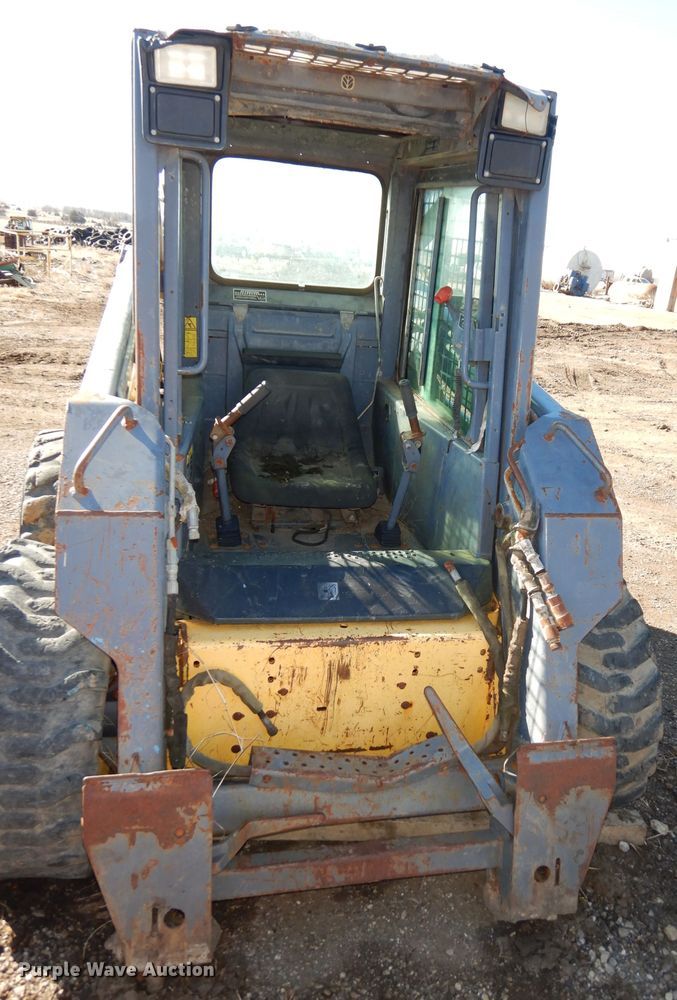 image for item HD9661 New Holland LS170  skid steer loader