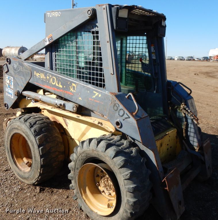 image for item HD9661 New Holland LS170  skid steer loader