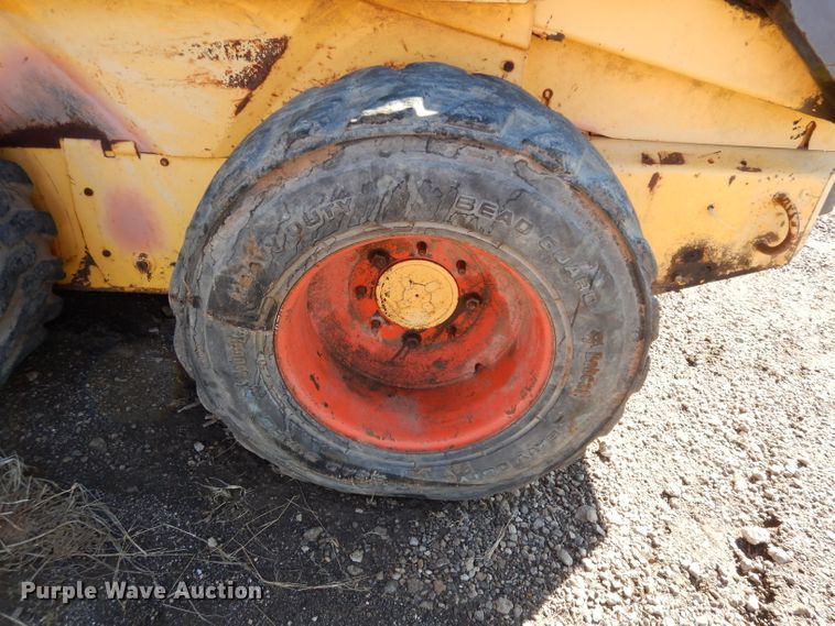 image for item HD9661 New Holland LS170  skid steer loader