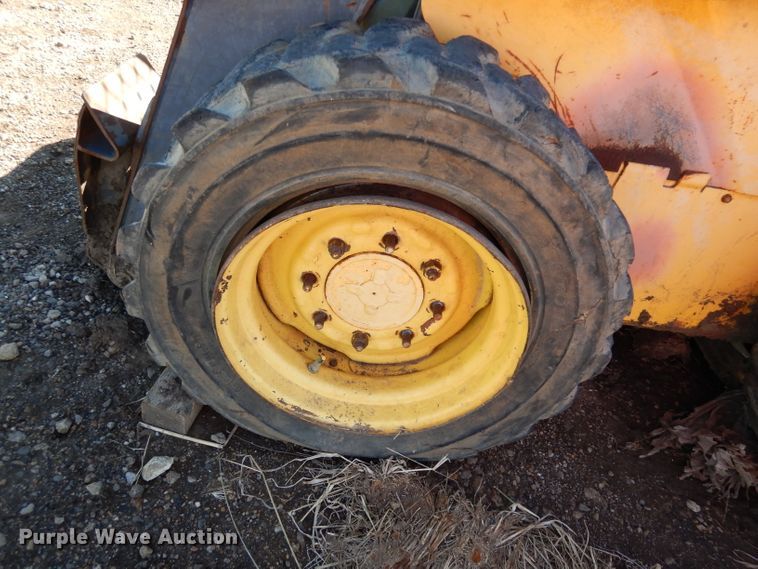 image for item HD9661 New Holland LS170  skid steer loader