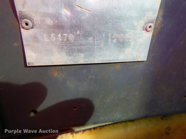 image for item HD9661 New Holland LS170  skid steer loader