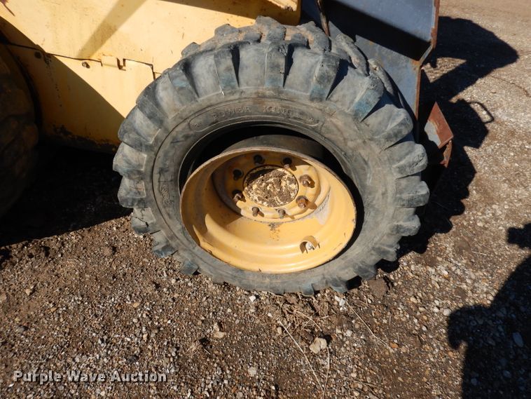 image for item HD9661 New Holland LS170  skid steer loader