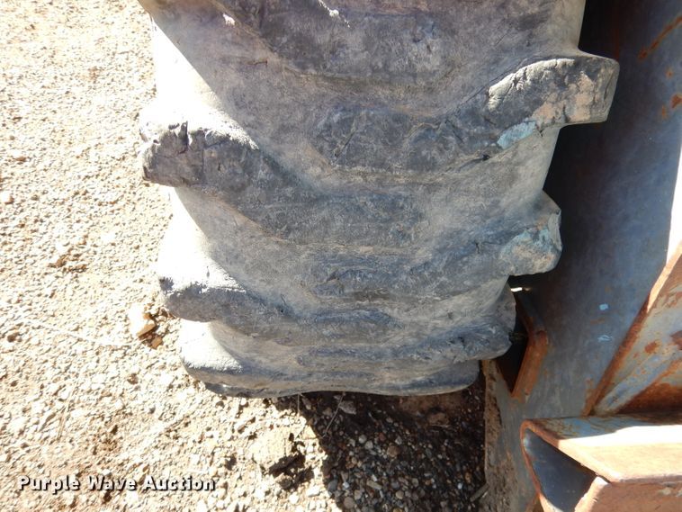 image for item HD9661 New Holland LS170  skid steer loader