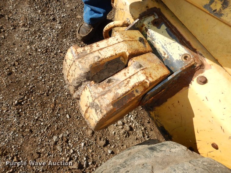 image for item HD9661 New Holland LS170  skid steer loader