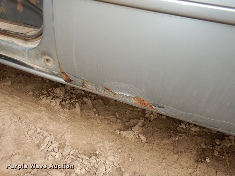 image for item HD9693 2006 Chrysler Town & Country  van