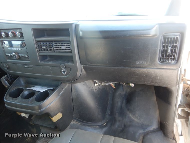 image for item HI9026 2009 Chevrolet Express 1500  van