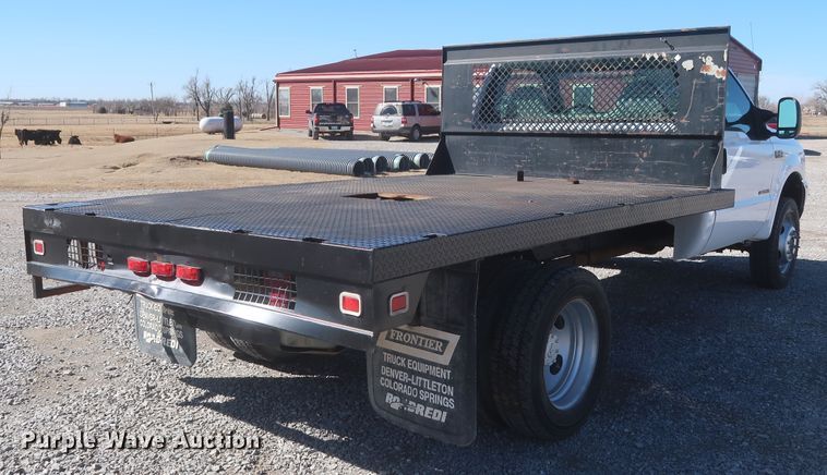 image for item HK9704 2003 Ford F450 Super Duty  flatbed truck