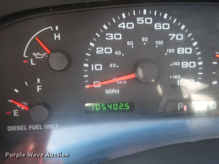 image for item HK9704 2003 Ford F450 Super Duty  flatbed truck