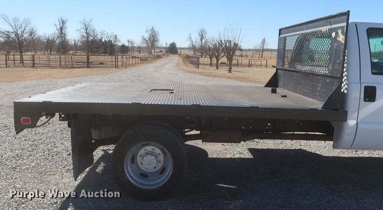 image for item HK9704 2003 Ford F450 Super Duty  flatbed truck