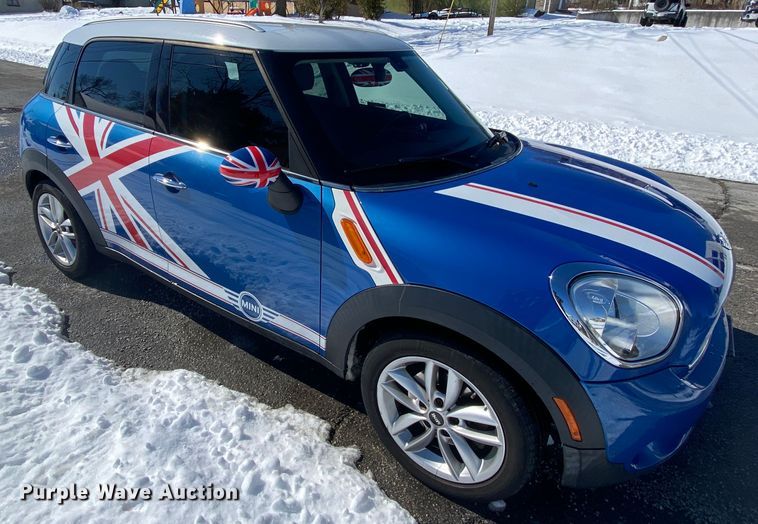 image for item HR9440 2011 Mini Cooper