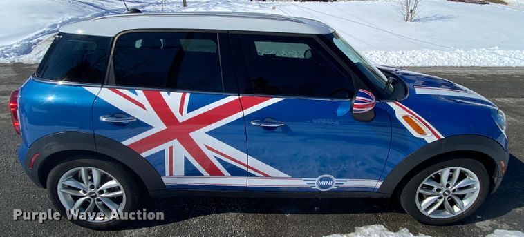 image for item HR9440 2011 Mini Cooper