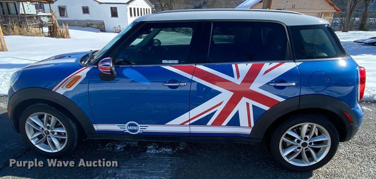 image for item HR9440 2011 Mini Cooper