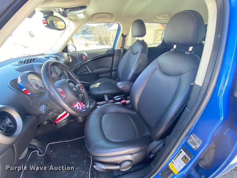 image for item HR9440 2011 Mini Cooper